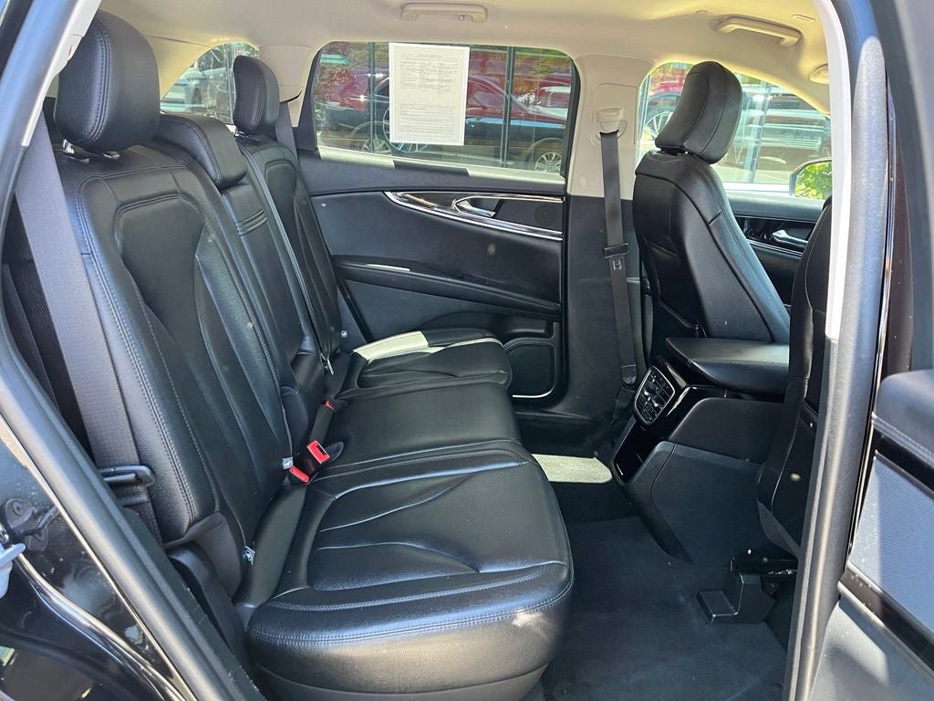 Certified 2023 Lincoln Nautilus AWD w/ Premium Package image 19