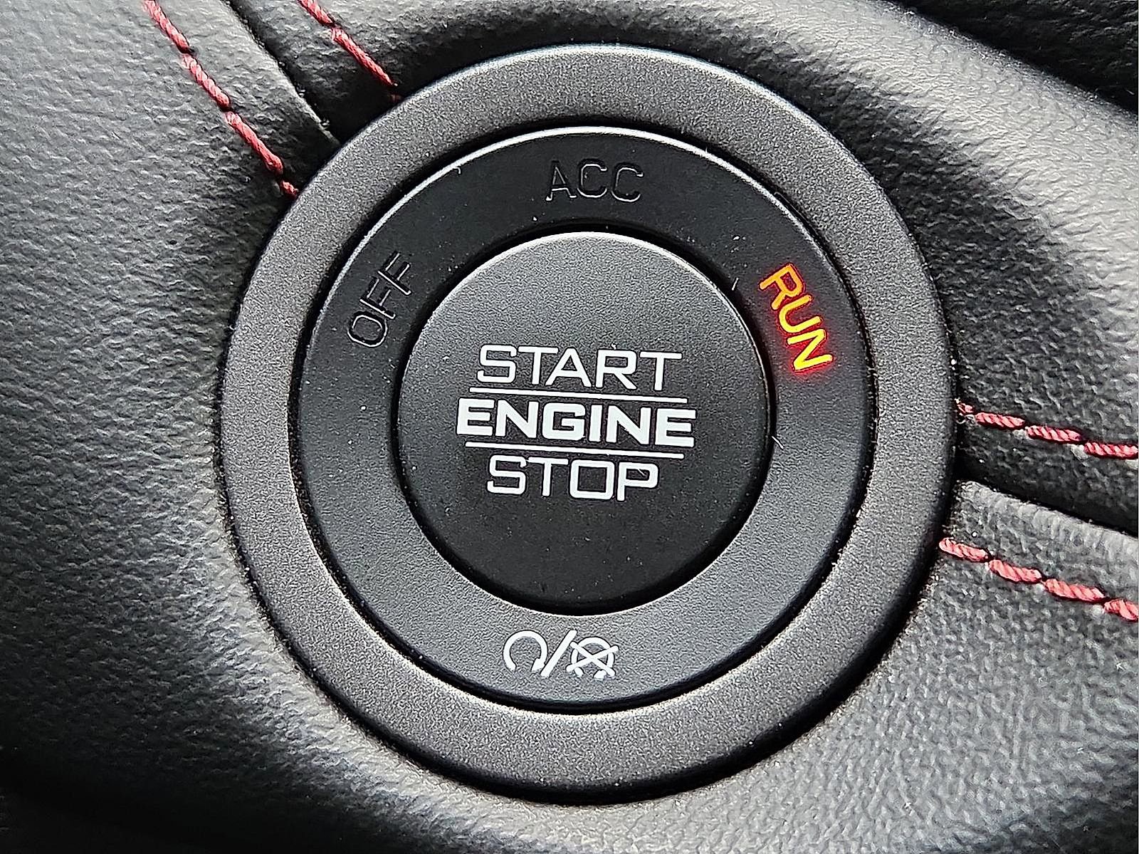 Used 2022 Dodge Durango R/T w/ Blacktop Package AWD/4WD image 19