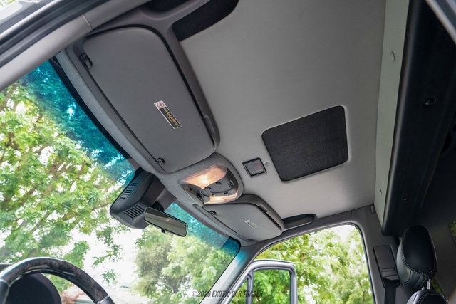 Used 2017 Mercedes-Benz Sprinter 3500 image 44
