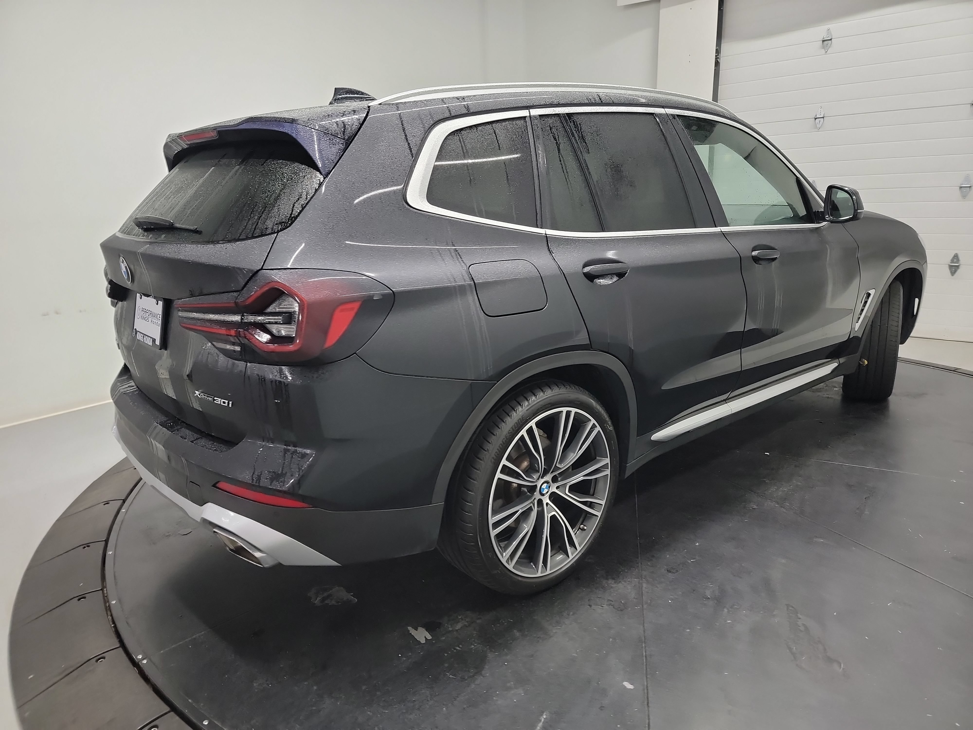 Used 2022 BMW X3 xDrive30i w/ Premium Package 2 AWD/4WD image 9
