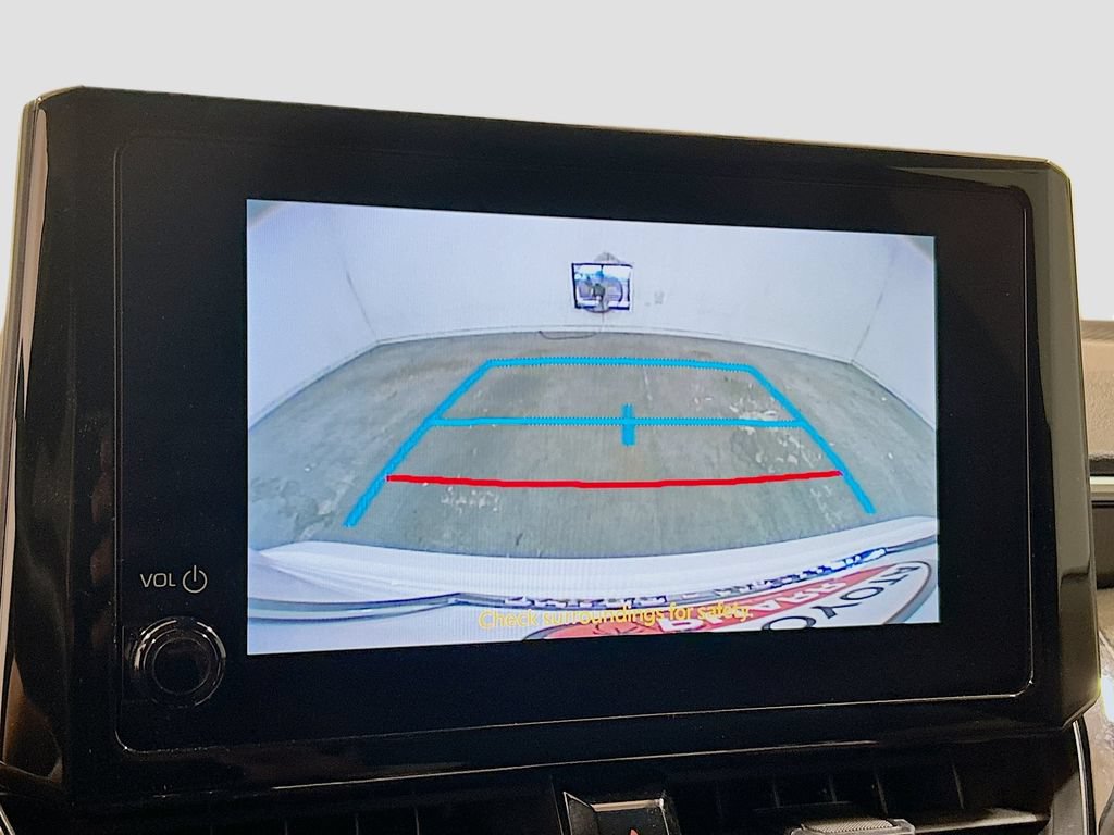 Used 2025 Toyota Corolla LE FWD image 11