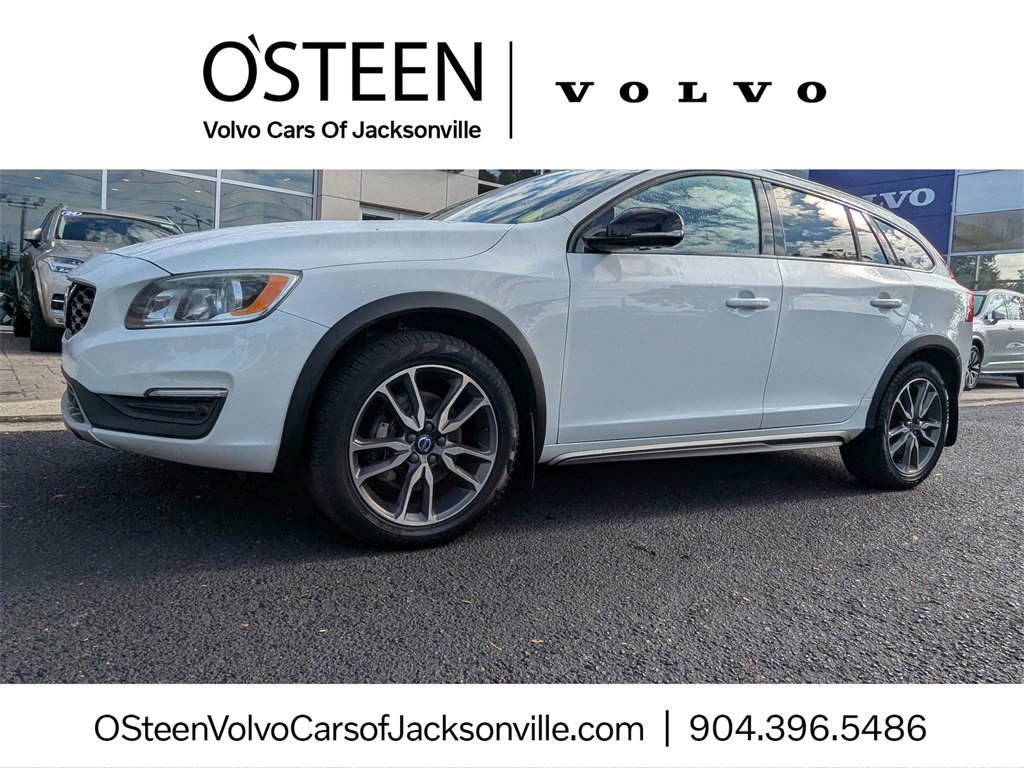 Used 2018 Volvo V60 T5 Cross Country w/ Convenience Package