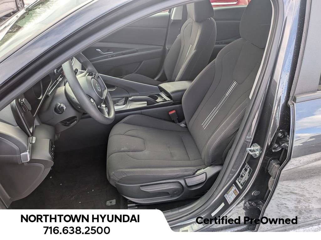 Certified 2023 Hyundai Elantra SEL image 9