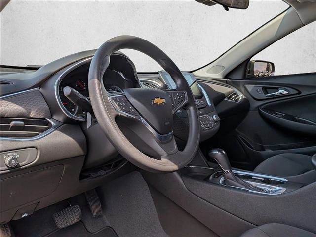 Used 2019 Chevrolet Malibu LT w/ Driver Confidence Package II image 9