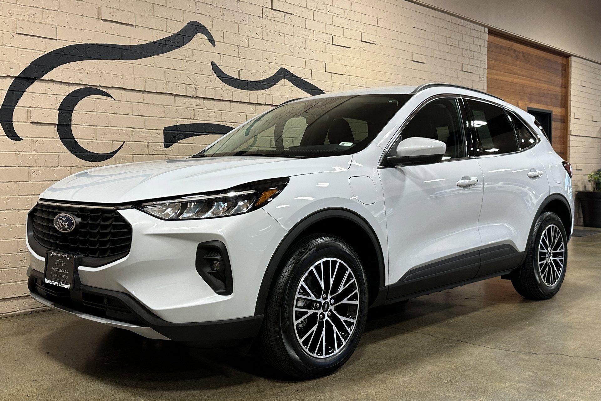 Used 2025 Ford Escape SE image 11