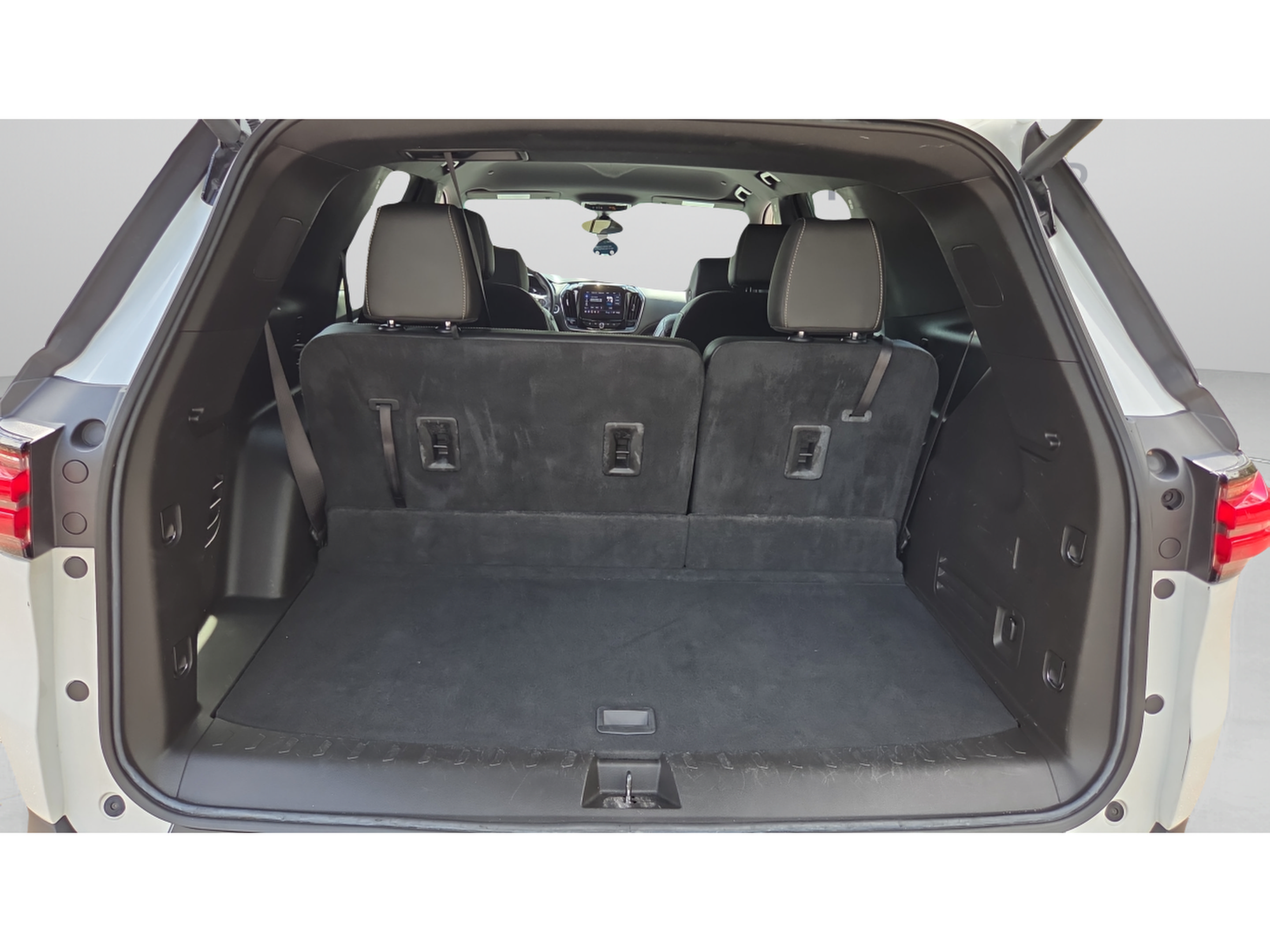 Certified 2023 Chevrolet Traverse LT FWD image 13