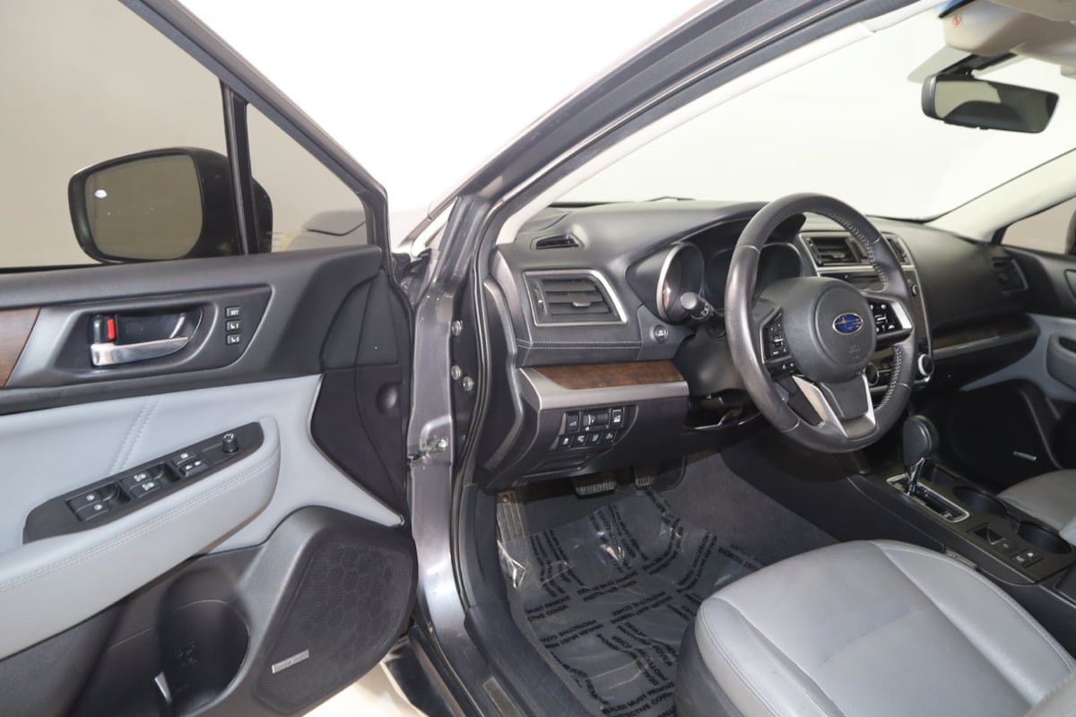 Used 2019 Subaru Outback 2.5i Limited AWD/4WD image 48