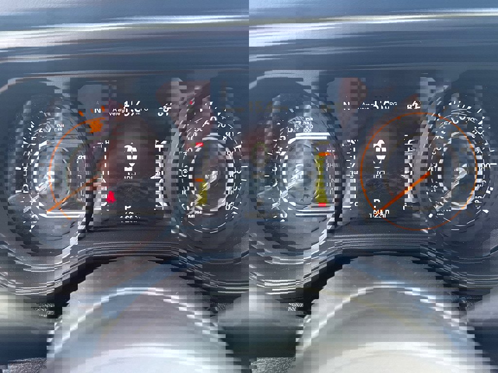 Used 2025 Jeep Wrangler Unlimited Rubicon image 16