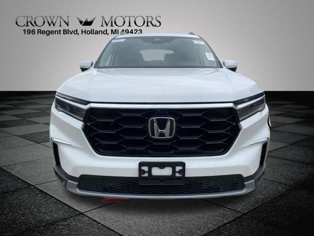 Used 2025 Honda Pilot Elite image 2