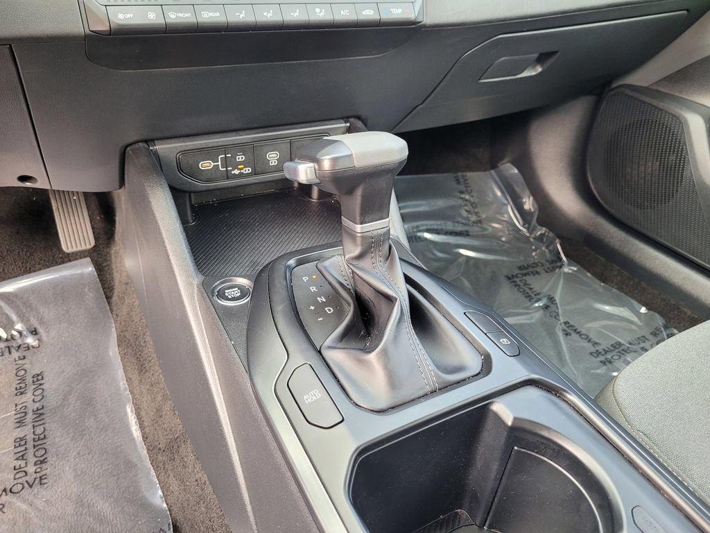 Used 2025 Kia K4 FWD image 21