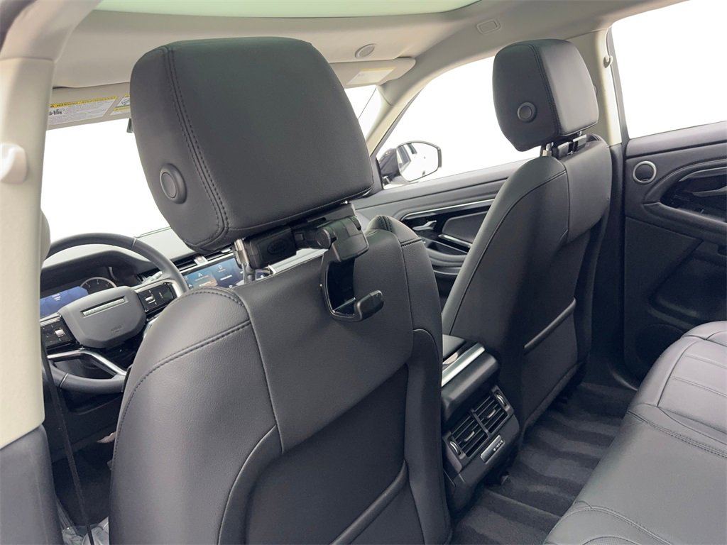 Used 2023 Land Rover Range Rover Evoque SE image 35
