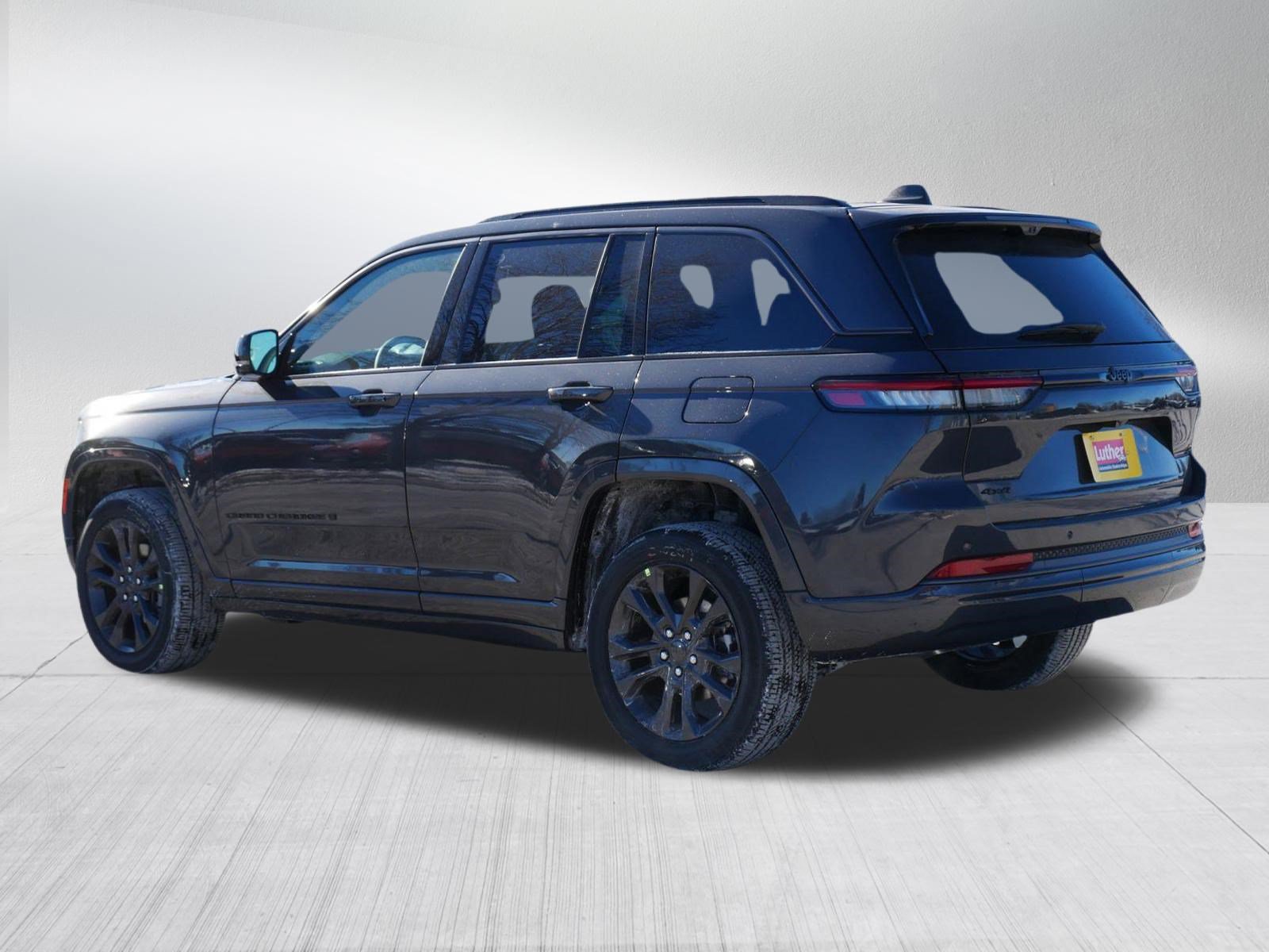 New 2026 Jeep Grand Cherokee Limited AWD/4WD image 5