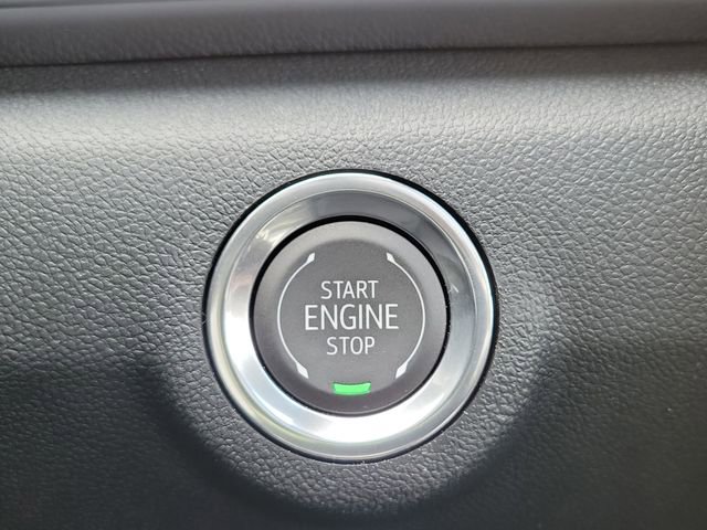 New 2026 GMC Terrain Denali w/ LPO, Floor Liner Package image 29