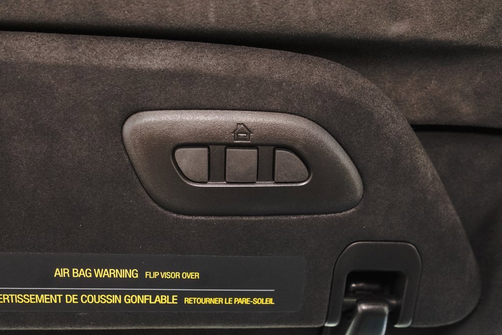 Used 2023 Chevrolet Corvette Stingray Premium Conv w/ 3LT image 22