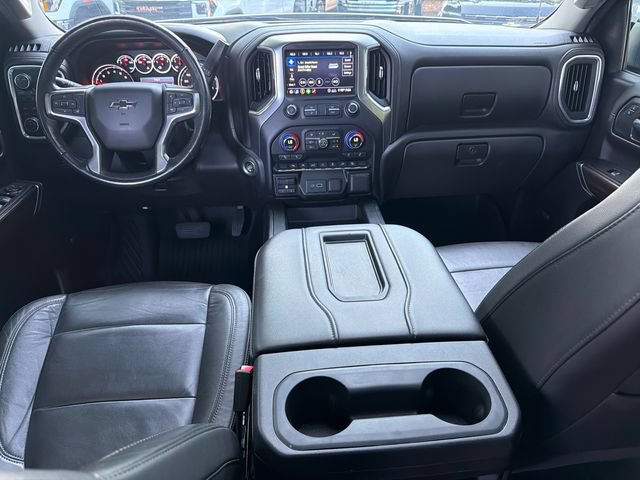 Used 2020 Chevrolet Silverado 1500 LT Trail Boss AWD/4WD image 22