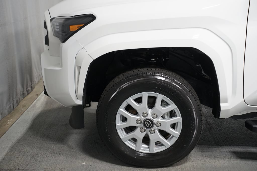 Certified 2025 Toyota Tacoma SR5 RWD image 5