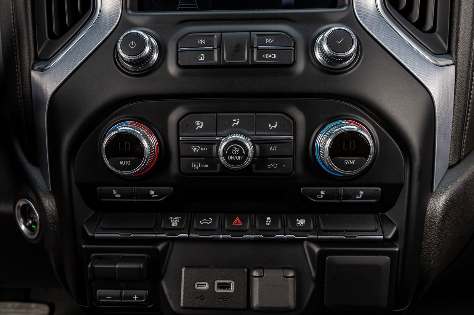 Used 2022 GMC Sierra 2500 SLE w/ SLE Convenience Package image 27