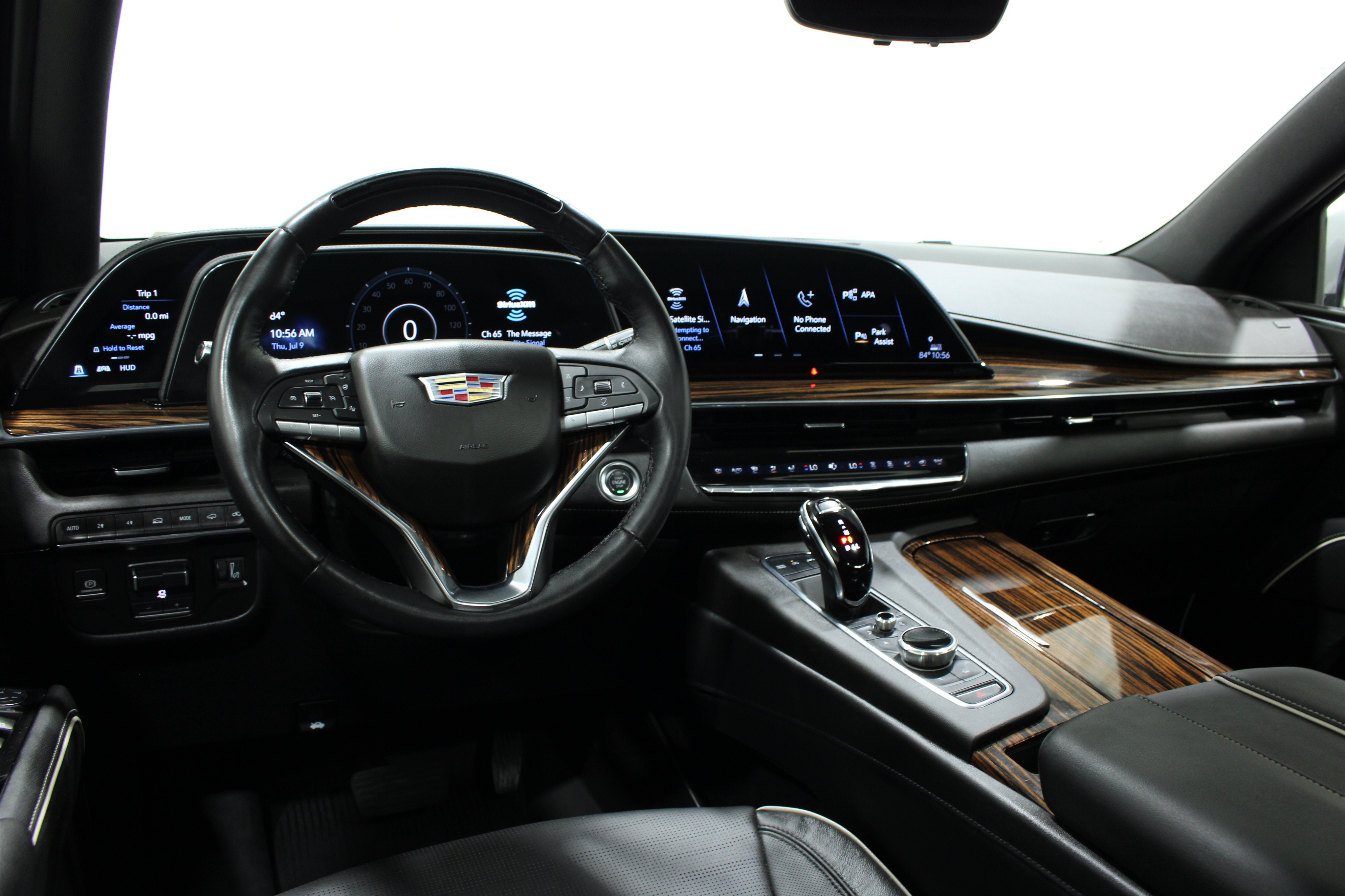 Certified 2024 Cadillac Escalade Premium Luxury w/ Performance Package AWD/4WD image 2