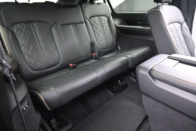 New 2026 Jeep Grand Wagoneer L Summit AWD/4WD image 25