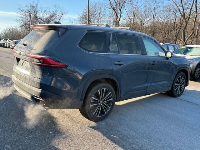 Used 2024 Toyota Grand Highlander AWD Hybrid image 5