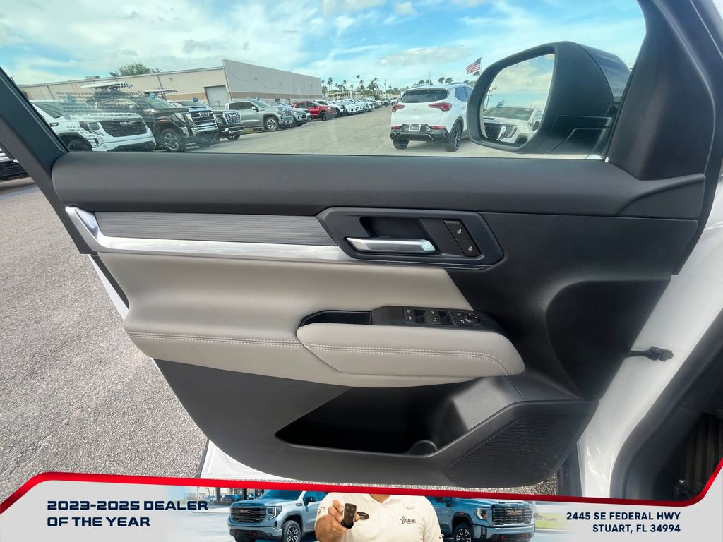 New 2026 GMC Terrain Elevation w/ LPO, Floor Liner Package image 23