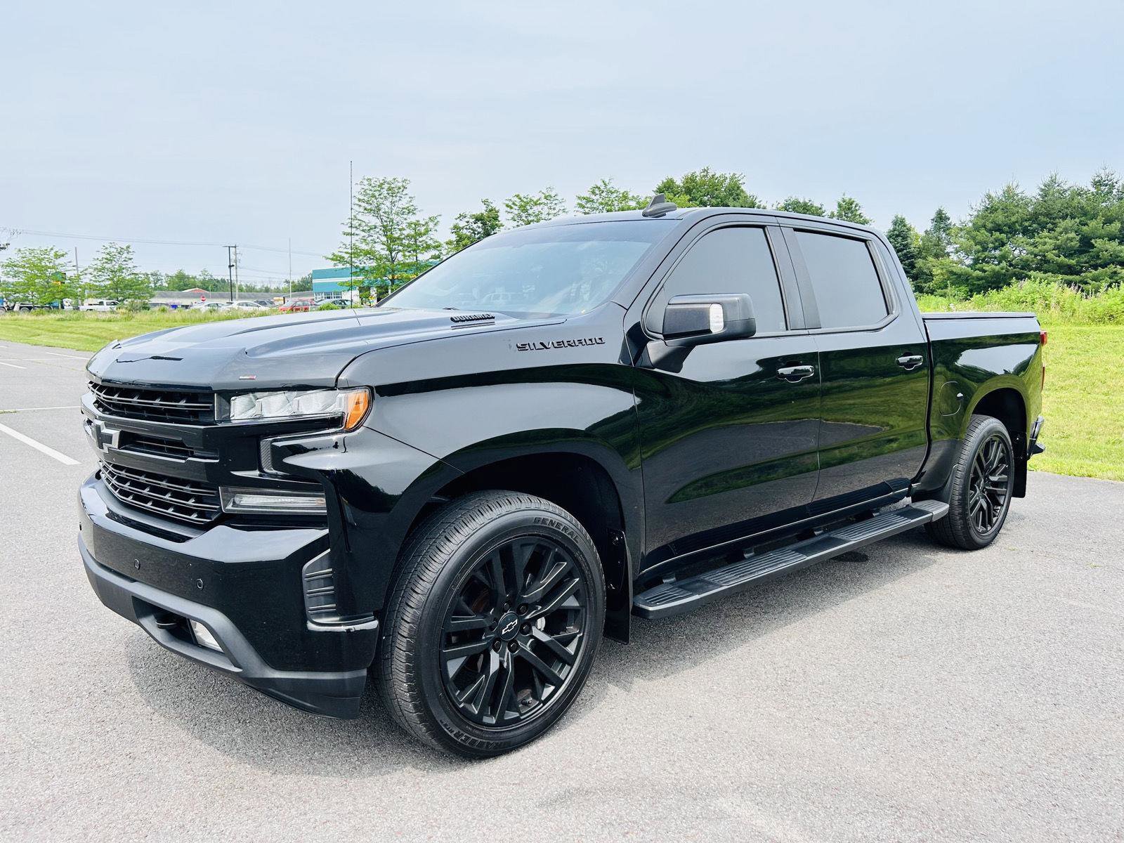 Used 2020 Chevrolet Silverado 1500 RST w/ All-Star Edition image 2