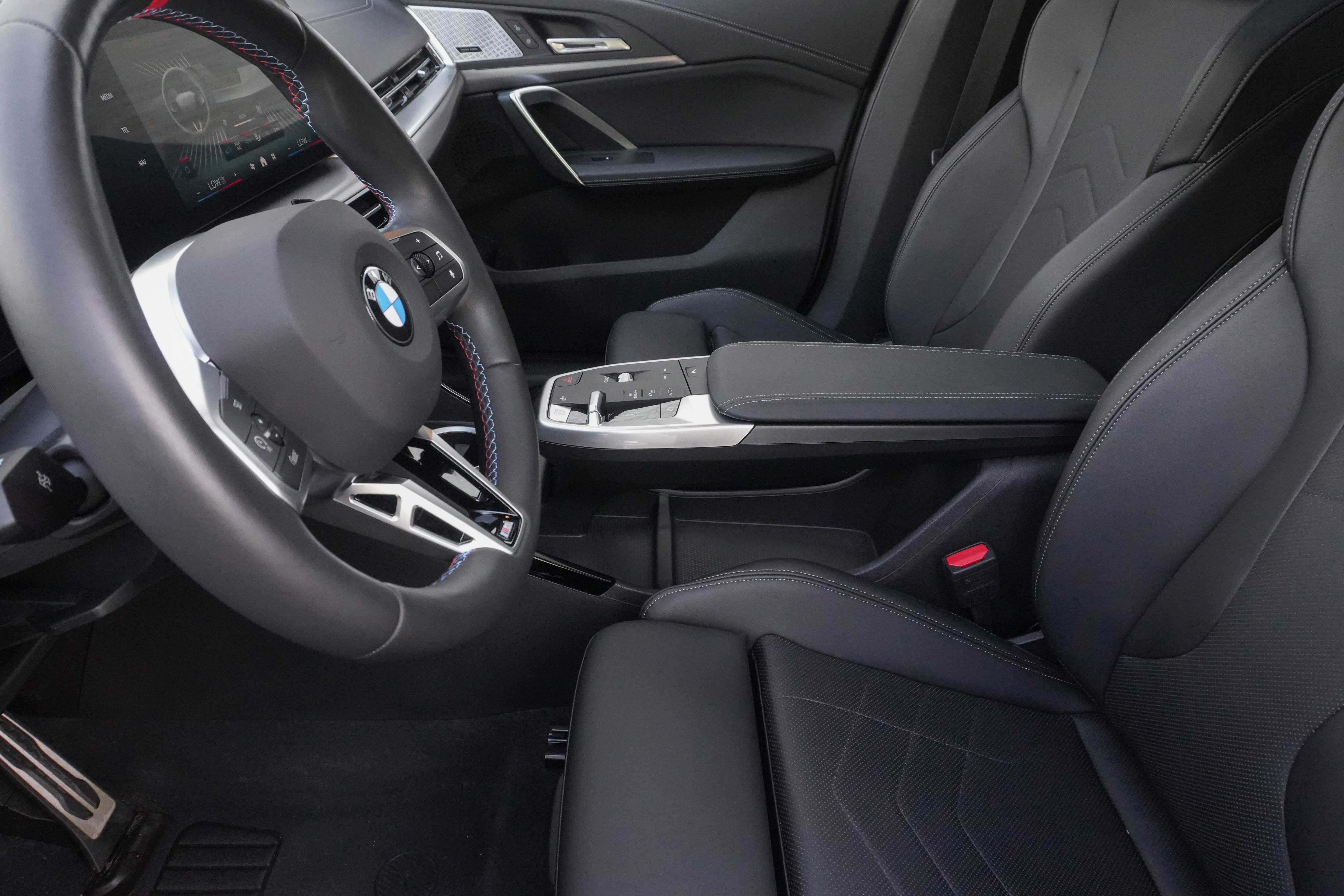 Certified 2025 BMW X2 M35i AWD/4WD image 12