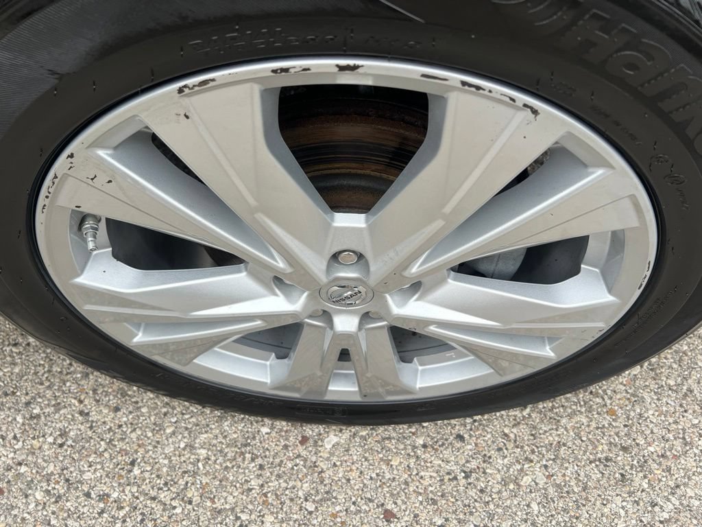 Used 2019 Nissan Pathfinder SL w/ SL Premium Package AWD/4WD image 42