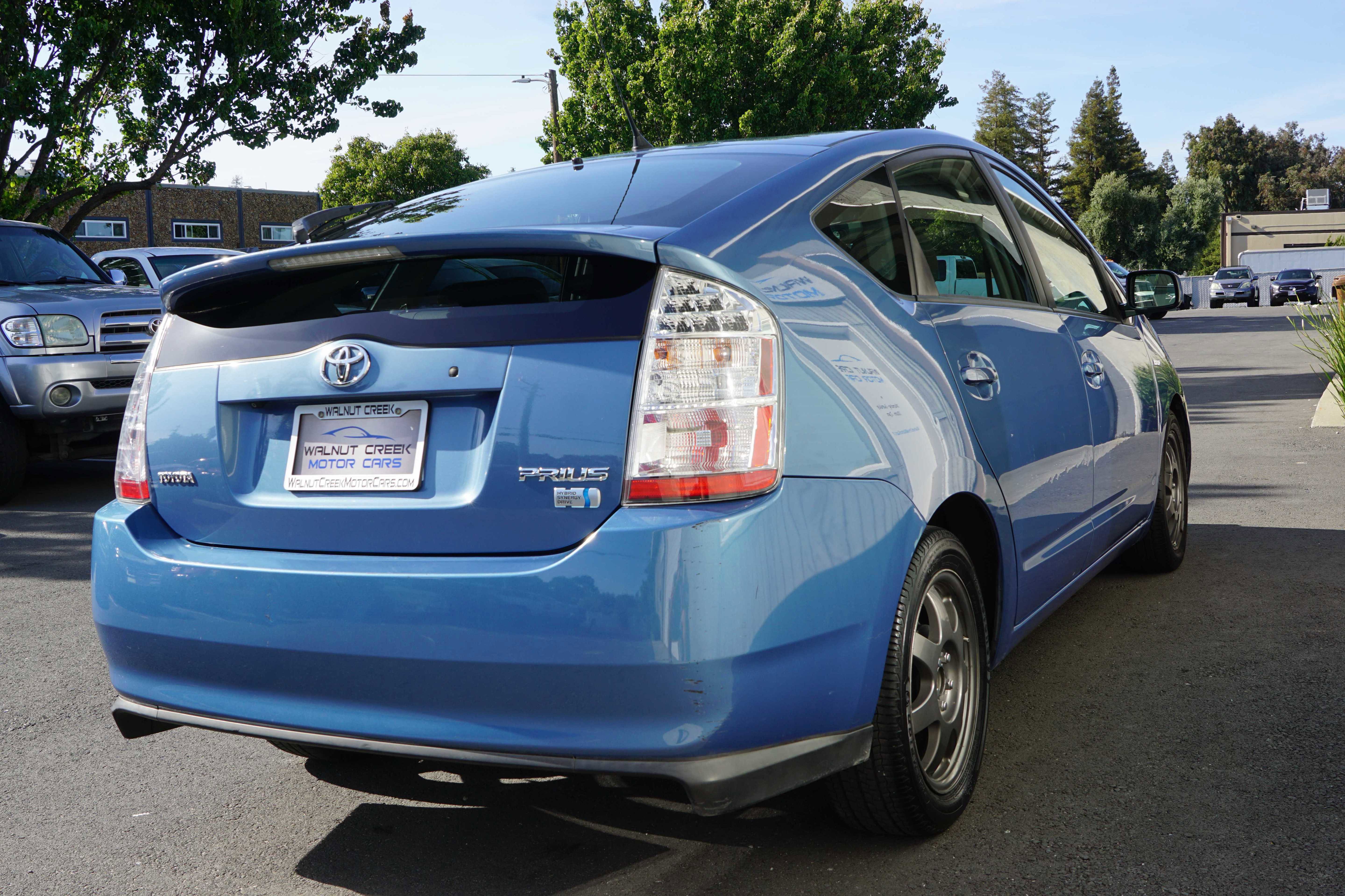 Used 2009 Toyota Prius Touring FWD image 11