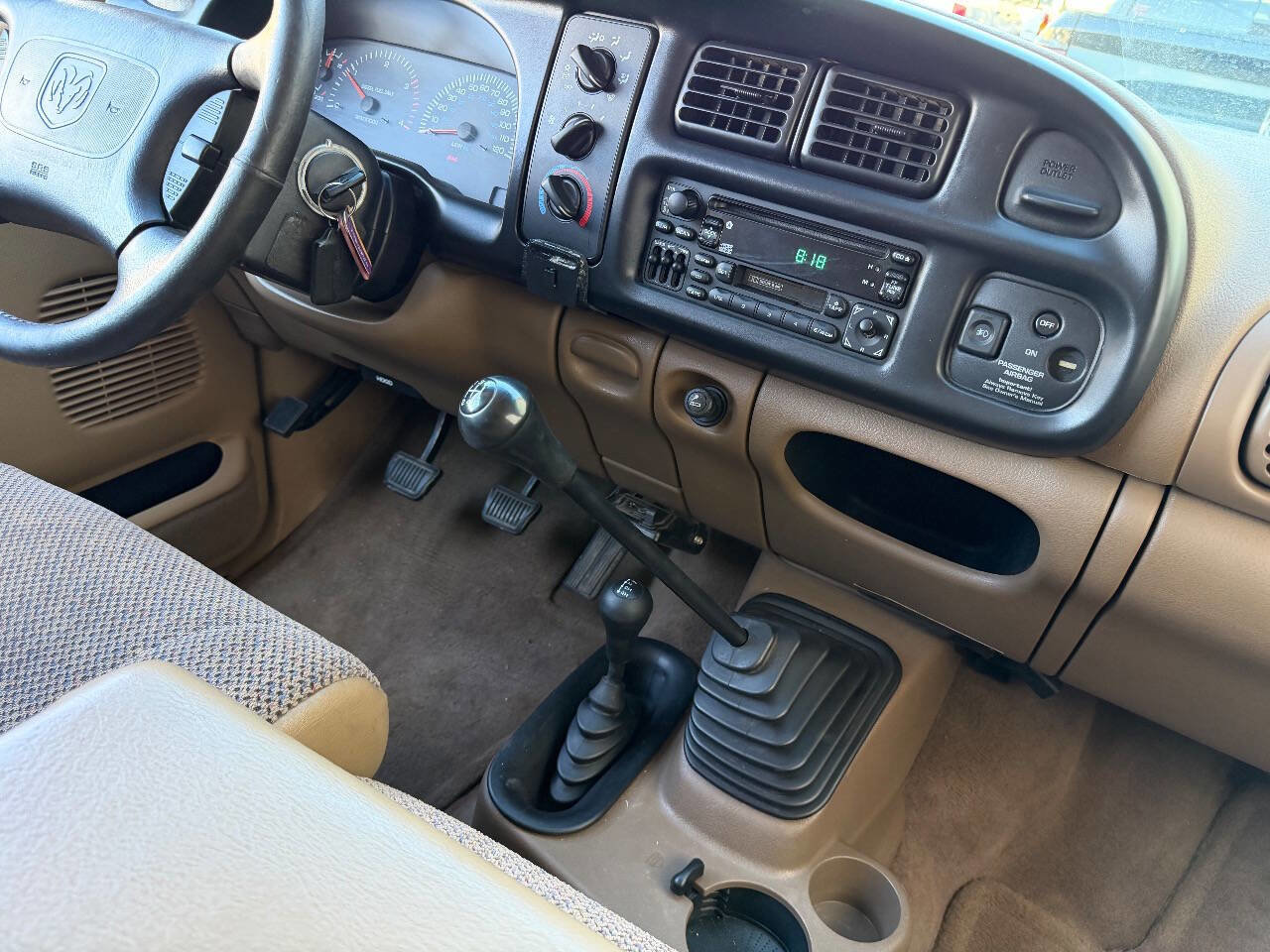 Used 1998 Dodge Ram 2500 Truck 4x4 Club Cab image 3