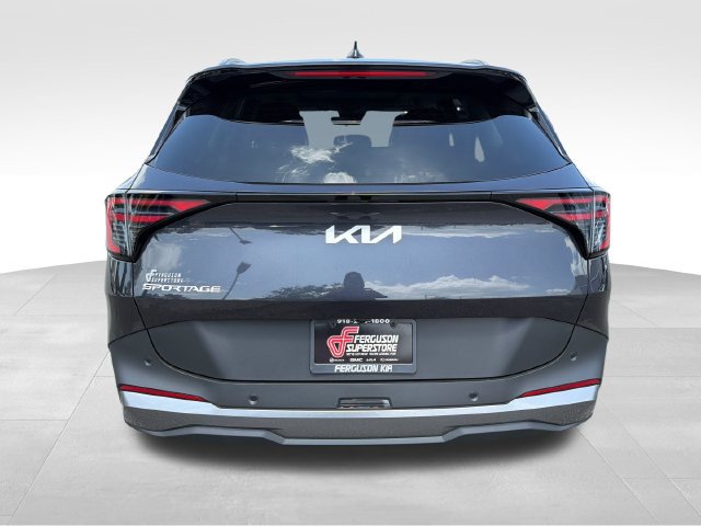 Certified 2026 Kia Sportage EX w/ EX Panorama Roof Package FWD image 6