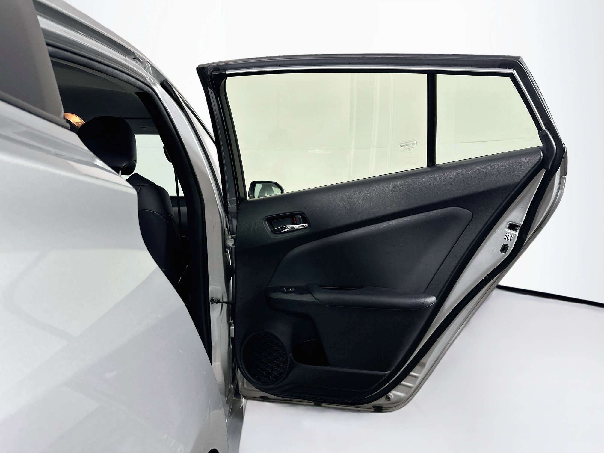 Used 2017 Toyota Prius Four FWD image 29