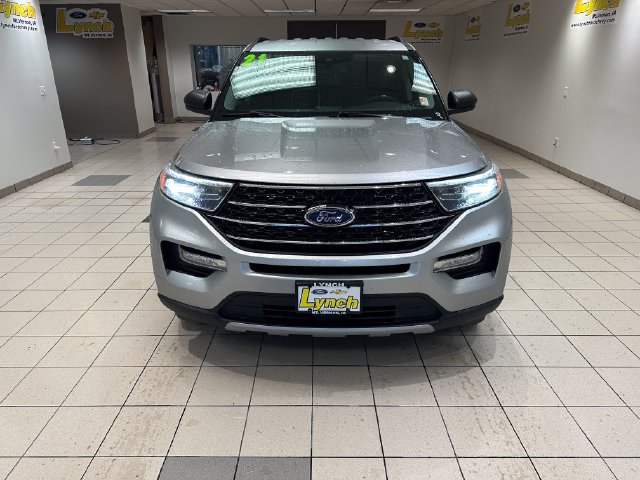 Certified 2021 Ford Explorer XLT w/ Equipment Group 202A AWD/4WD image 28