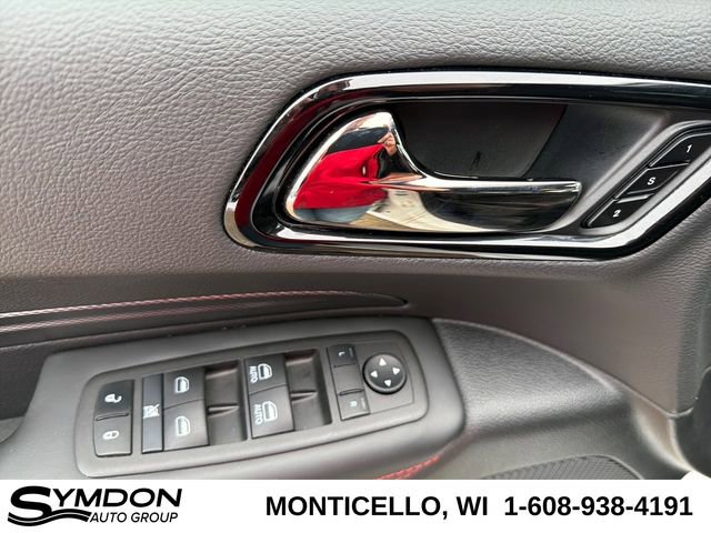 Used 2024 Dodge Durango GT image 17