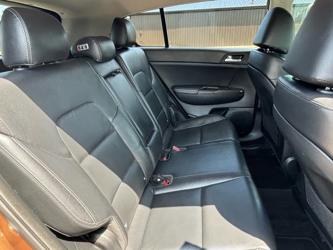 Used 2017 Kia Sportage EX image 8