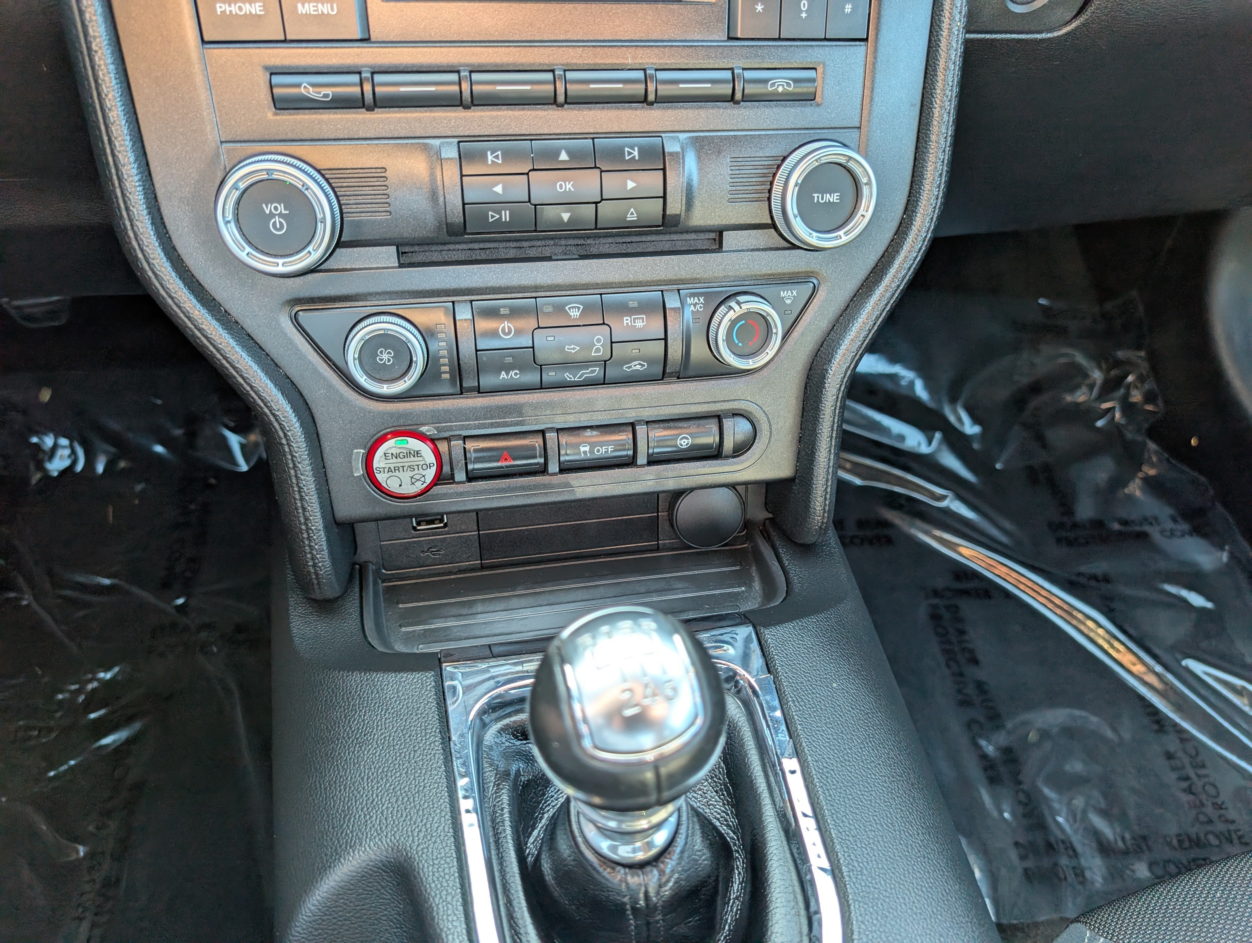 Used 2016 Ford Mustang Coupe RWD image 19