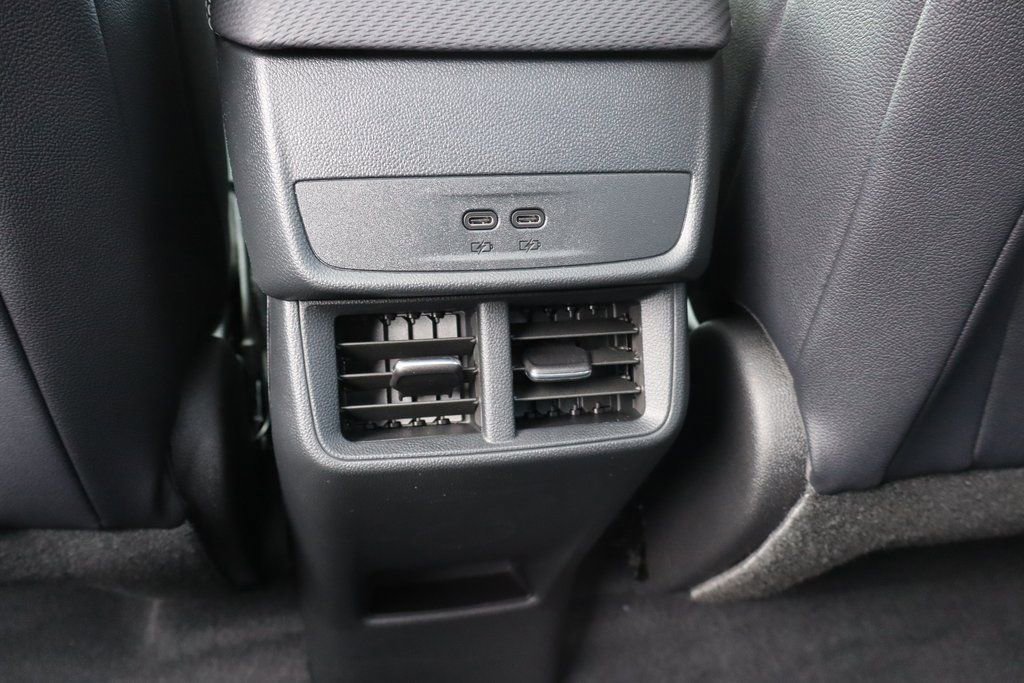 New 2026 Chevrolet Equinox LT w/ Convenience Package II image 22