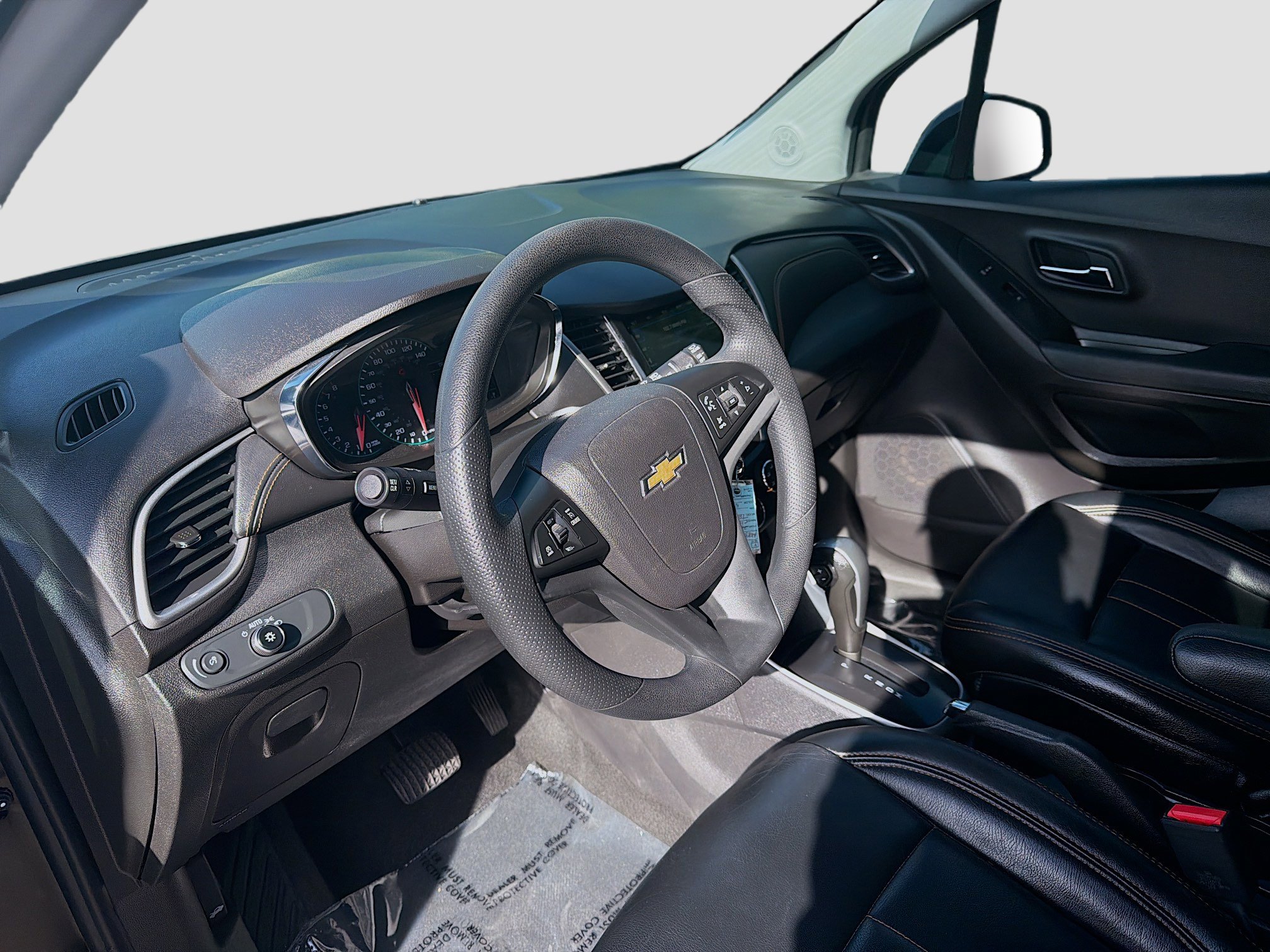 Used 2019 Chevrolet Trax LT image 9
