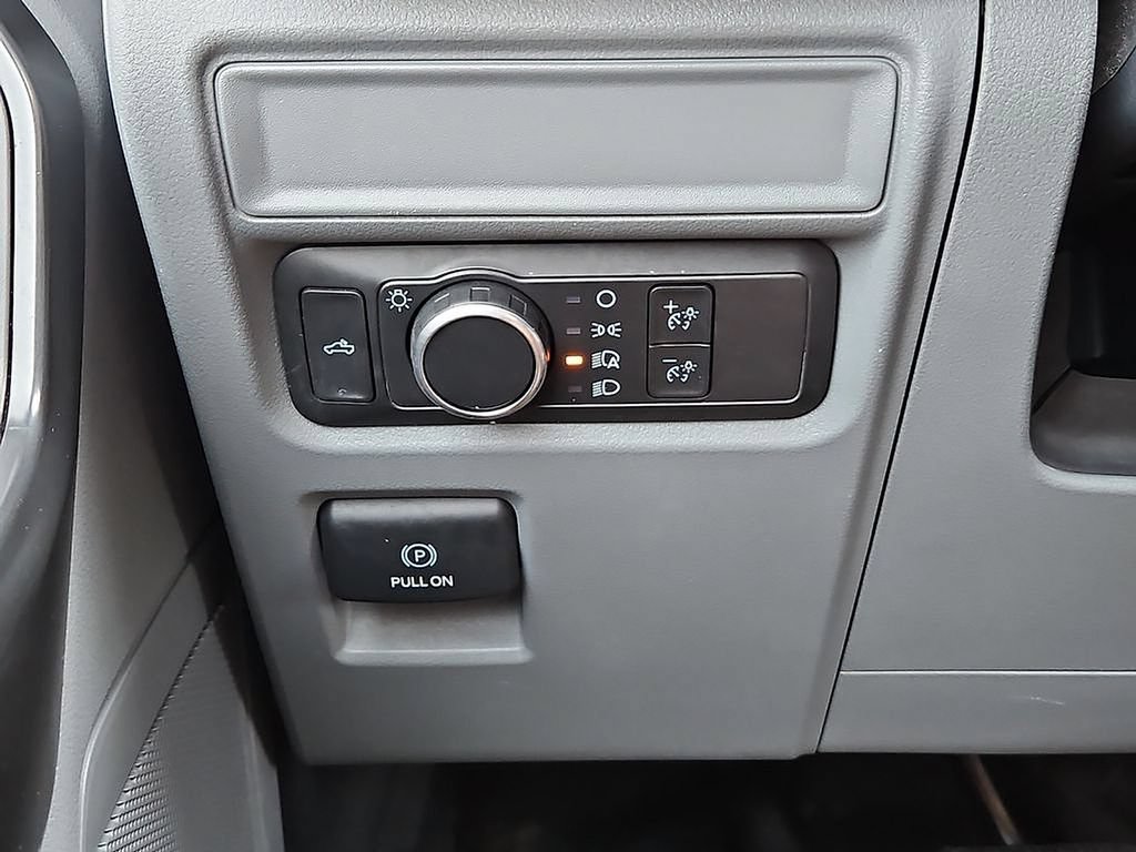 Used 2022 Ford F150 XL w/ Equipment Group 101A High RWD image 22