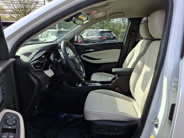 Used 2020 Buick Encore GX Select AWD/4WD image 26