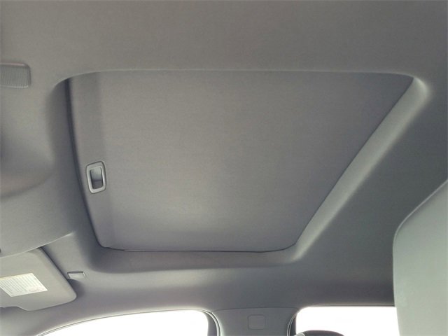 Used 2020 GMC Sierra 3500 SLT w/ Technology Package image 14