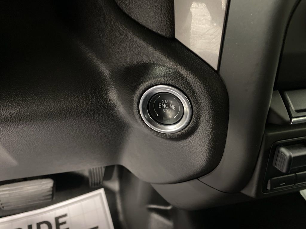 Used 2025 Chevrolet Silverado 2500 W/T w/ WT Convenience Package image 21