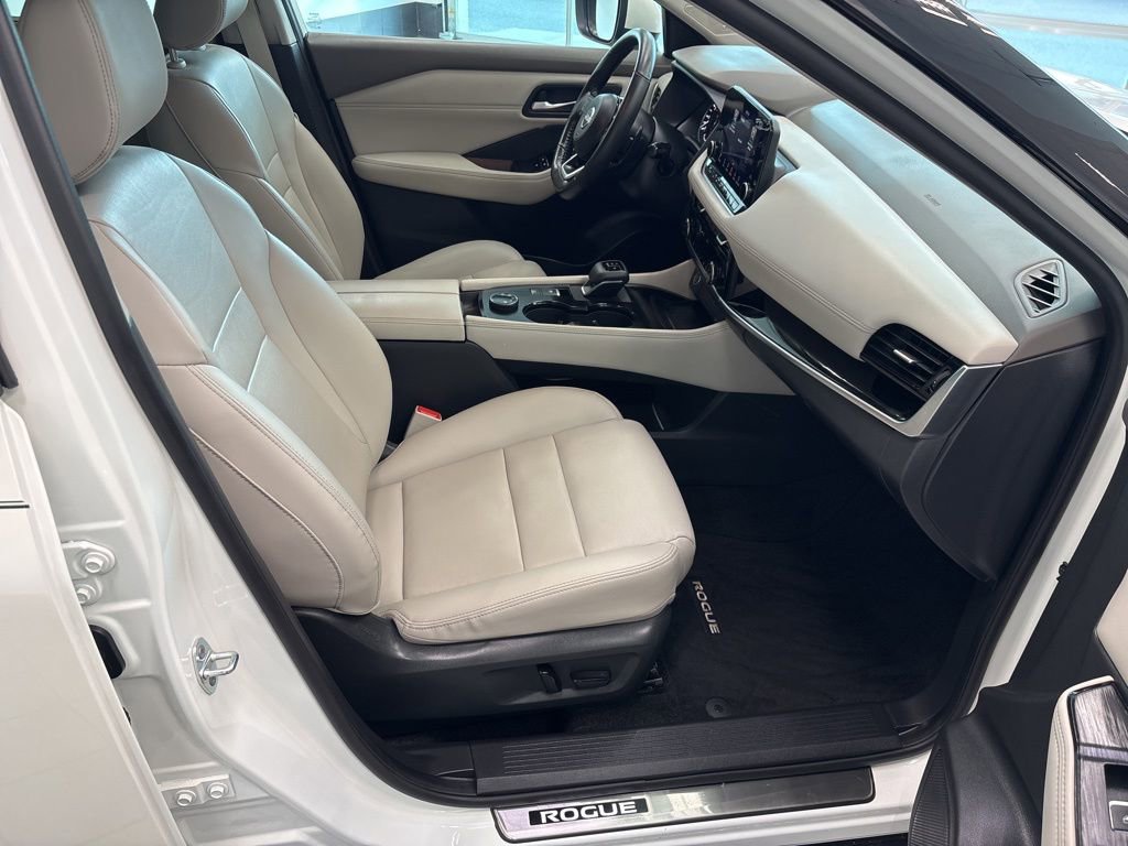 Used 2023 Nissan Rogue SL w/ SL Premium Package AWD/4WD image 21
