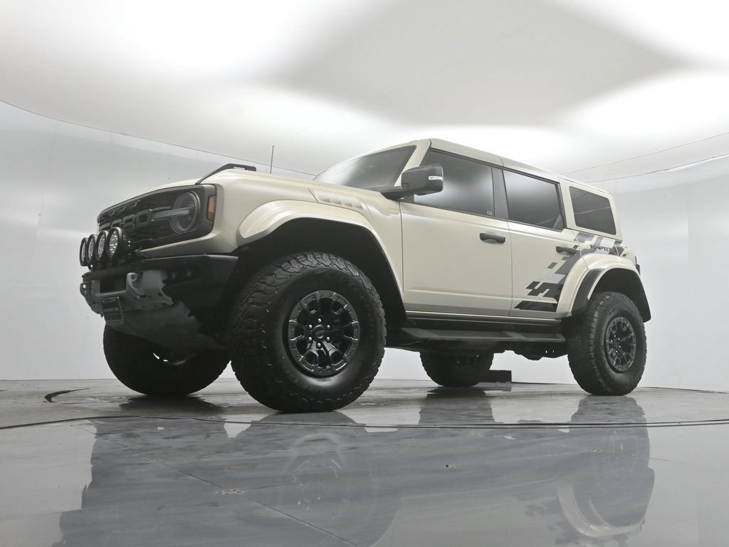 Used 2025 Ford Bronco Raptor AWD/4WD image 40