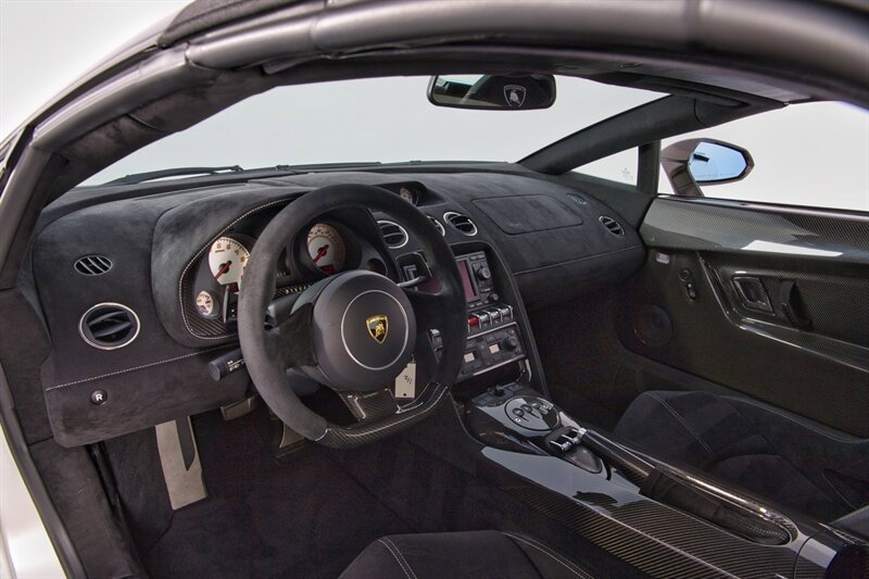 Used 2012 Lamborghini Gallardo LP 570-4 Performante AWD/4WD image 25