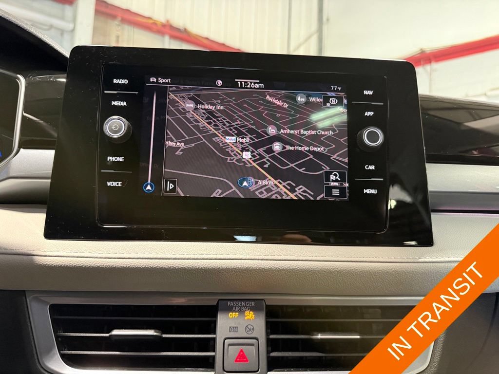 Used 2025 Volkswagen Taos SEL AWD/4WD image 13
