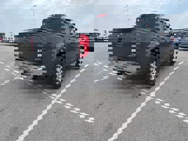 Used 2014 Nissan Frontier SV RWD image 5