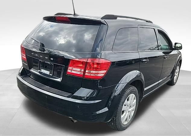 Used 2020 Dodge Journey SE w/ SE Popular Equipment Group FWD image 9
