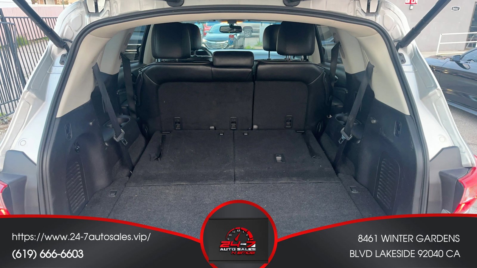 Used 2015 INFINITI QX60 FWD w/ Premium Package image 18