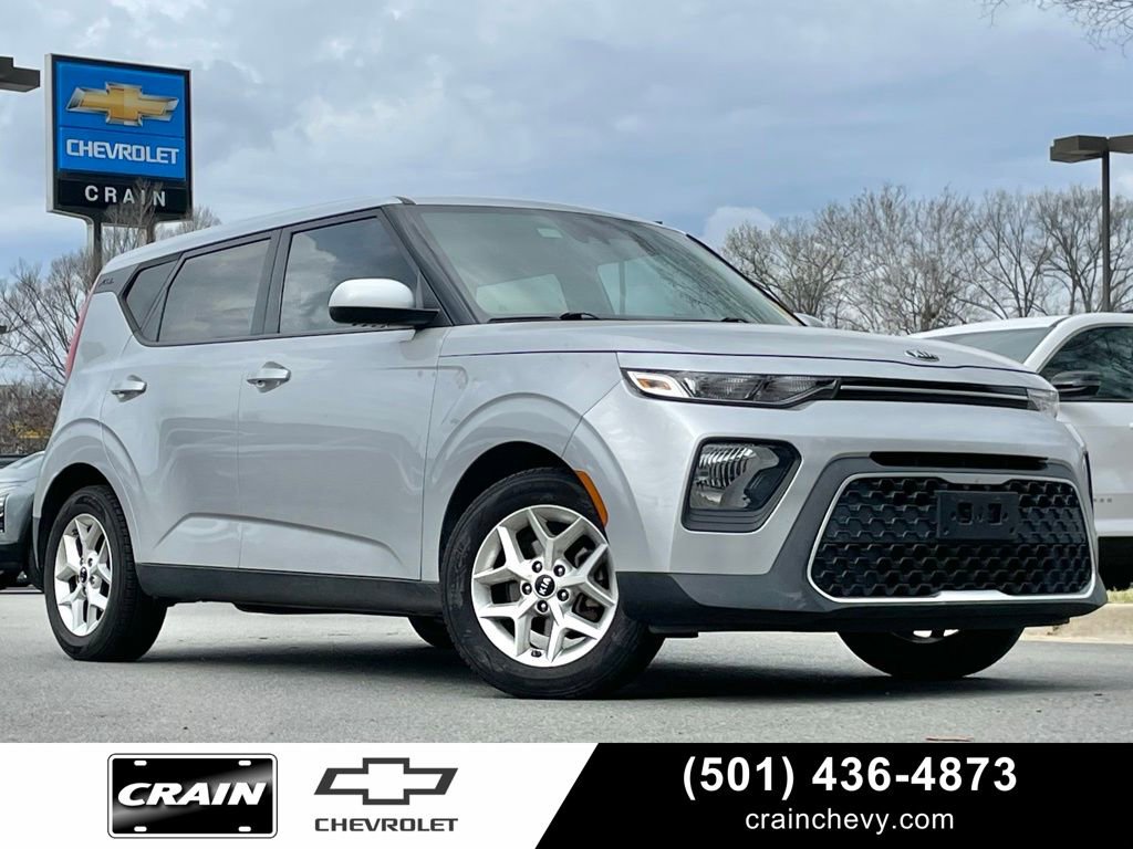 Used 2021 Kia Soul S image 1